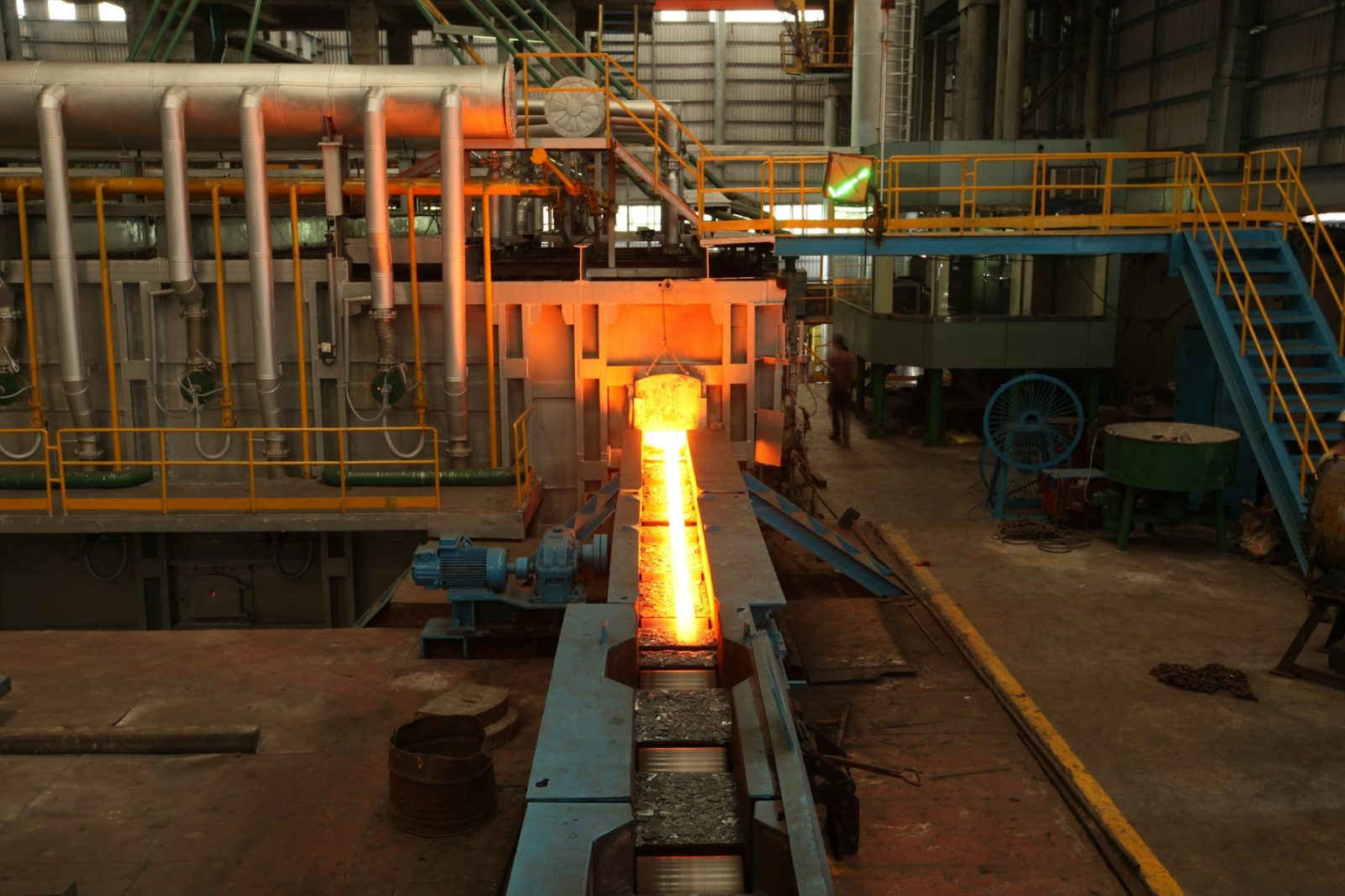Plant interior during installation